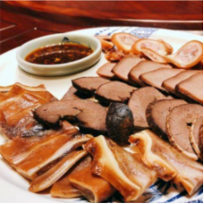 17. Мясное ассорти 酱肉拼盘