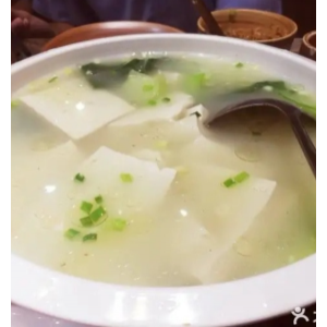 120. Суп с тофу 150 гр. 豆腐汤